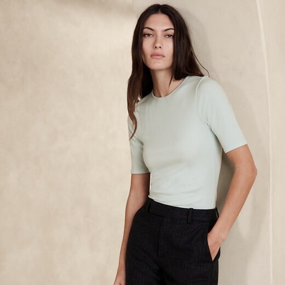 Banana Republic Ribbed Elbow-Sleeve Top | Medium